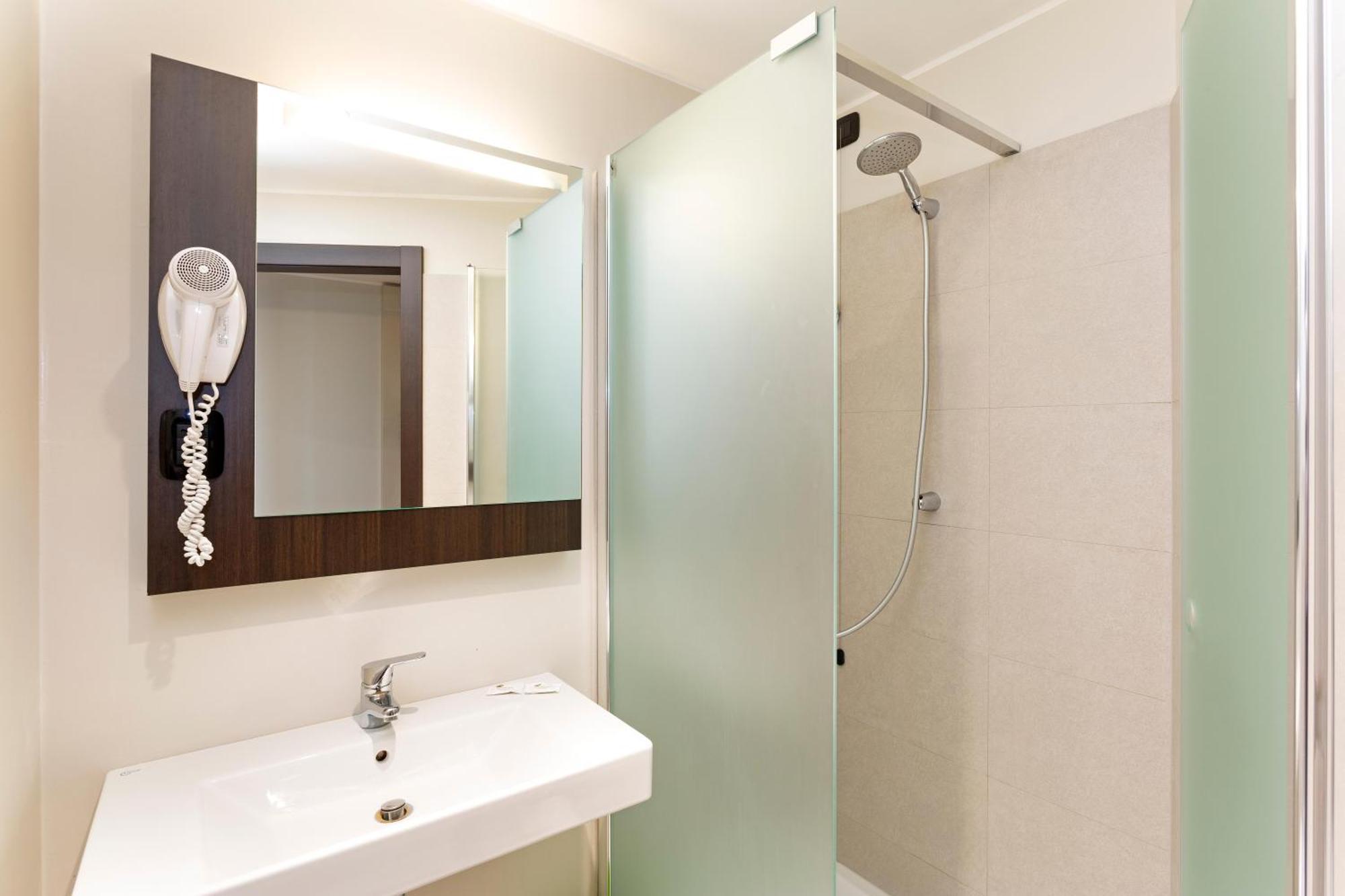 B&B Hotel Milano Sesto Marelli Sesto San Giovanni Exterior foto